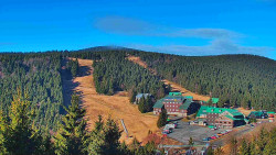 Panorama Jižní svahy, Hotel, Nástup