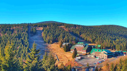 Panorama Jižní svahy, Hotel, Nástup 