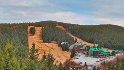 Panorama Jižní svahy, Hotel, Nástup 