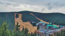Panorama Jižní svahy, Hotel, Nástup