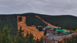 Panorama Jižní svahy, Hotel, Nástup 