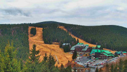 Panorama Jižní svahy, Hotel, Nástup 