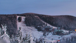 Panorama Jižní svahy, Hotel, Nástup 