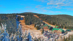 Panorama Jižní svahy, Hotel, Nástup 