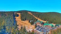 Panorama Jižní svahy, Hotel, Nástup 