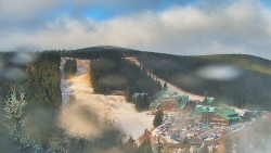 Panorama Jižní svahy, Hotel, Nástup 