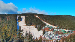 Panorama Jižní svahy, Hotel, Nástup 
