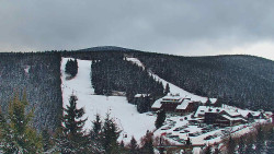 Panorama Jižní svahy, Hotel, Nástup 