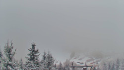 Panorama Jižní svahy, Hotel, Nástup 