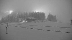 Panorama Jižní svahy, Hotel, Nástup 