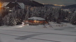 Panorama Jižní svahy, Hotel, Nástup 