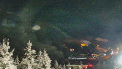 Panorama Jižní svahy, Hotel, Nástup 