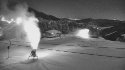 Panorama Jižní svahy, Hotel, Nástup 