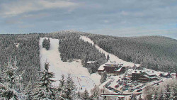 Panorama Jižní svahy, Hotel, Nástup