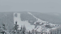 Panorama Jižní svahy, Hotel, Nástup 
