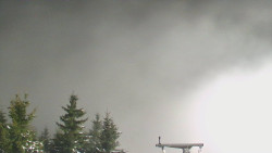 Panorama Jižní svahy, Hotel, Nástup 