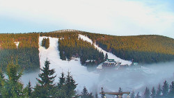Panorama Jižní svahy, Hotel, Nástup 