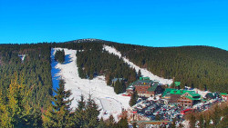Panorama Jižní svahy, Hotel, Nástup 
