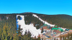 Panorama Jižní svahy, Hotel, Nástup 