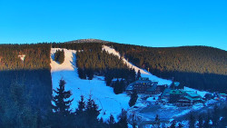 Panorama Jižní svahy, Hotel, Nástup 
