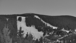 Panorama Jižní svahy, Hotel, Nástup 