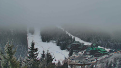 Panorama Jižní svahy, Hotel, Nástup