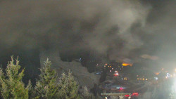 Panorama Jižní svahy, Hotel, Nástup 