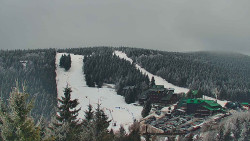 Panorama Jižní svahy, Hotel, Nástup 