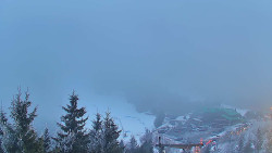 Panorama Jižní svahy, Hotel, Nástup 