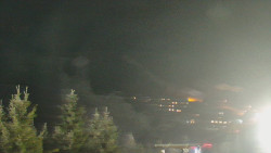 Panorama Jižní svahy, Hotel, Nástup 