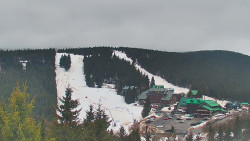Panorama Jižní svahy, Hotel, Nástup 