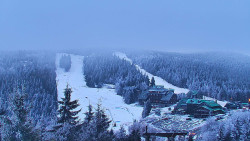 Panorama Jižní svahy, Hotel, Nástup