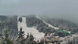 Panorama Jižní svahy, Hotel, Nástup