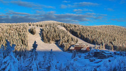 Panorama Jižní svahy, Hotel, Nástup 