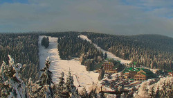 Panorama Jižní svahy, Hotel, Nástup 