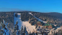 Panorama Jižní svahy, Hotel, Nástup