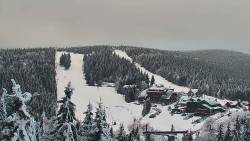 Panorama Jižní svahy, Hotel, Nástup