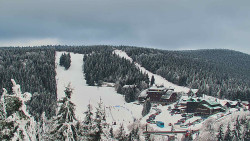 Panorama Jižní svahy, Hotel, Nástup