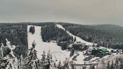 Panorama Jižní svahy, Hotel, Nástup 