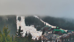 Panorama Jižní svahy, Hotel, Nástup 