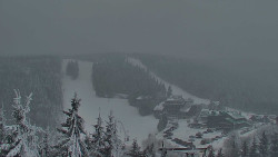 Panorama Jižní svahy, Hotel, Nástup