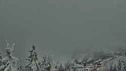 Panorama Jižní svahy, Hotel, Nástup