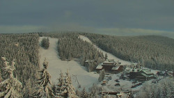 Panorama Jižní svahy, Hotel, Nástup 