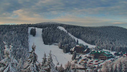 Panorama Jižní svahy, Hotel, Nástup