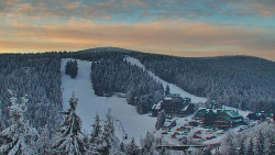 Panorama Jižní svahy, Hotel, Nástup 
