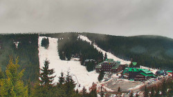 Panorama Jižní svahy, Hotel, Nástup 