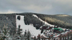 Panorama Jižní svahy, Hotel, Nástup 