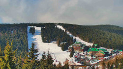 Panorama Jižní svahy, Hotel, Nástup