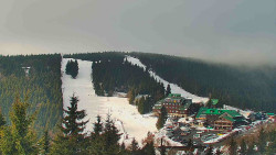 Panorama Jižní svahy, Hotel, Nástup