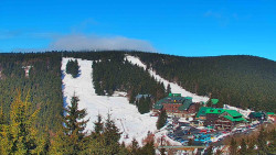 Panorama Jižní svahy, Hotel, Nástup 